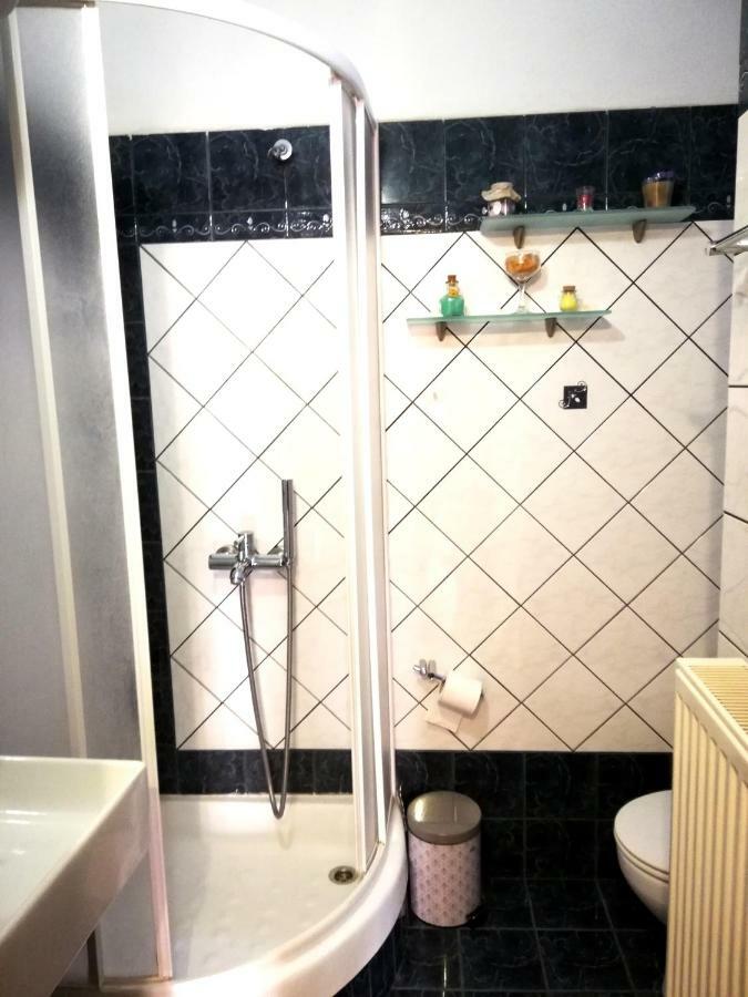 Aspa'S Apartment كافالا المظهر الخارجي الصورة